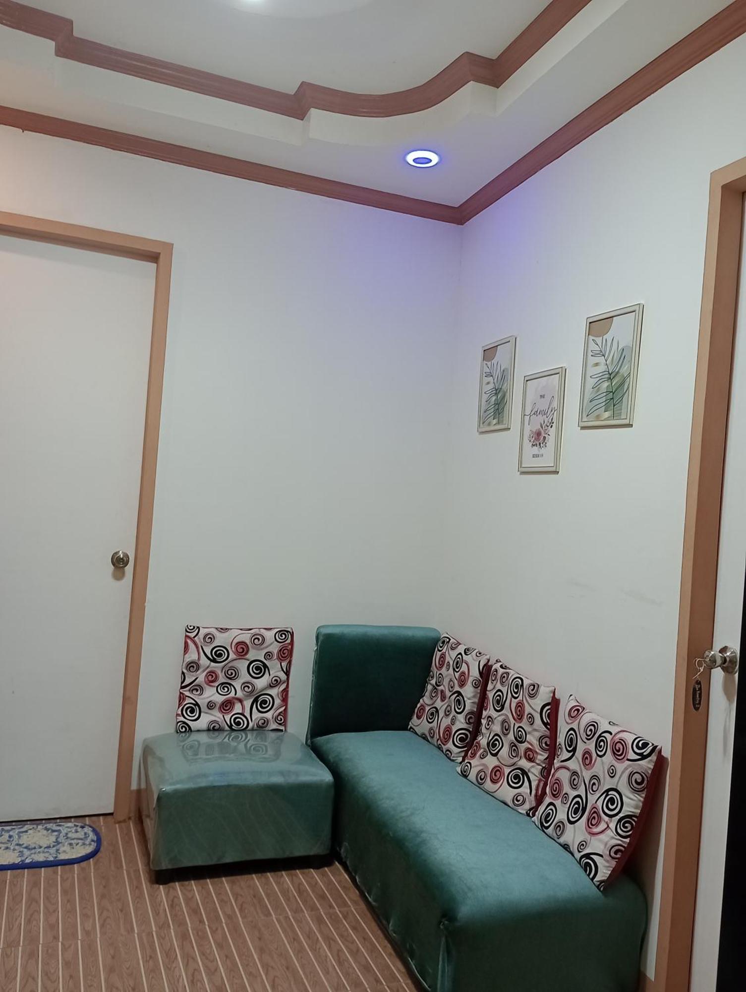 Zia Homestay Burgos  المظهر الخارجي الصورة