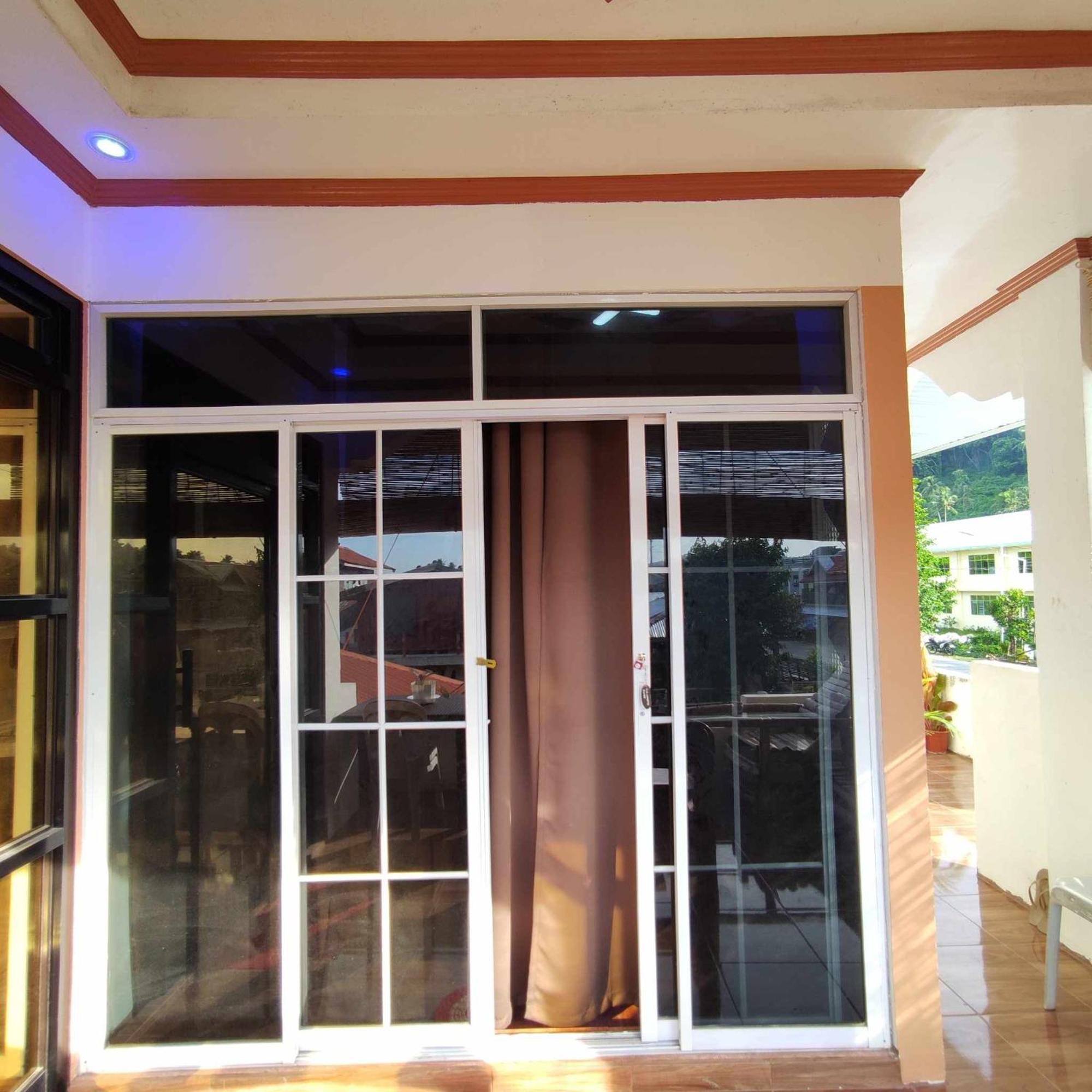 Zia Homestay Burgos  المظهر الخارجي الصورة