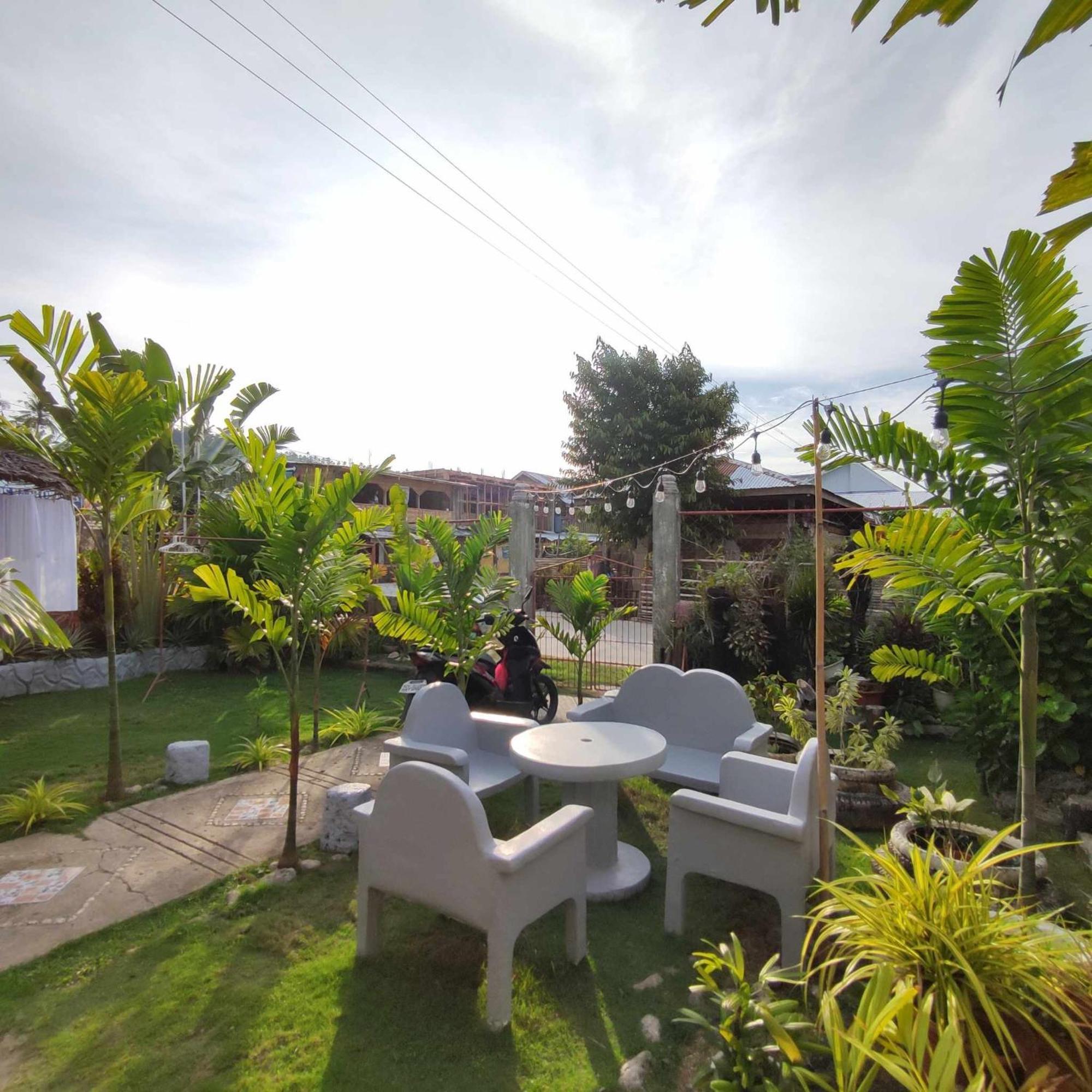 Zia Homestay Burgos  المظهر الخارجي الصورة