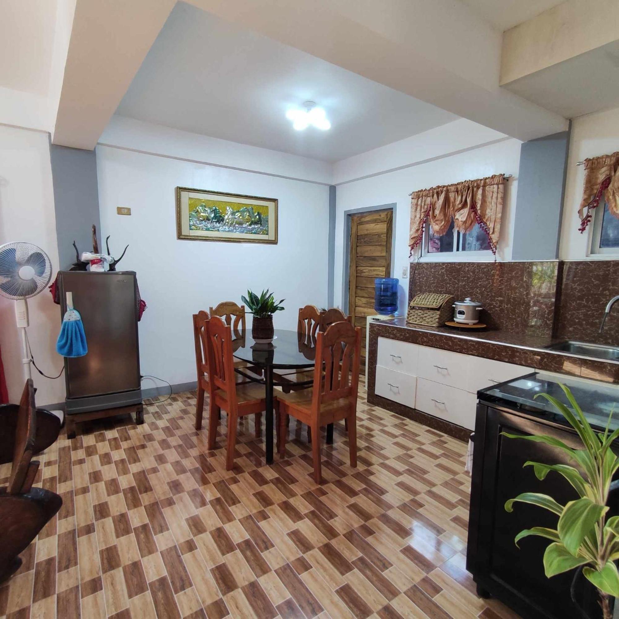 Zia Homestay Burgos  المظهر الخارجي الصورة