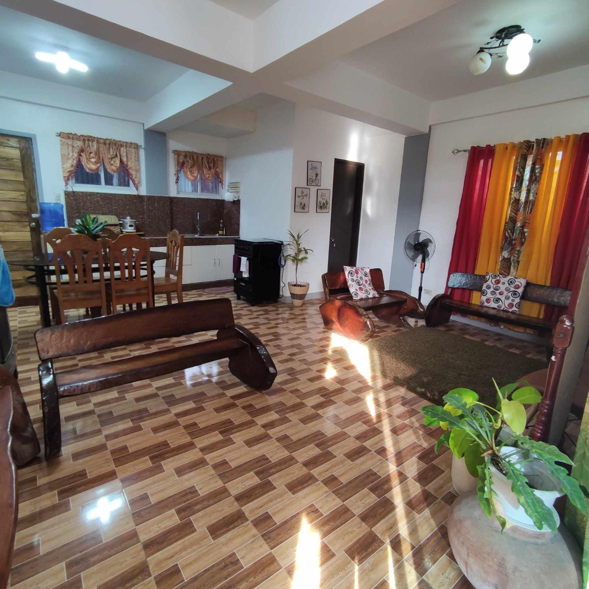 Zia Homestay Burgos  المظهر الخارجي الصورة