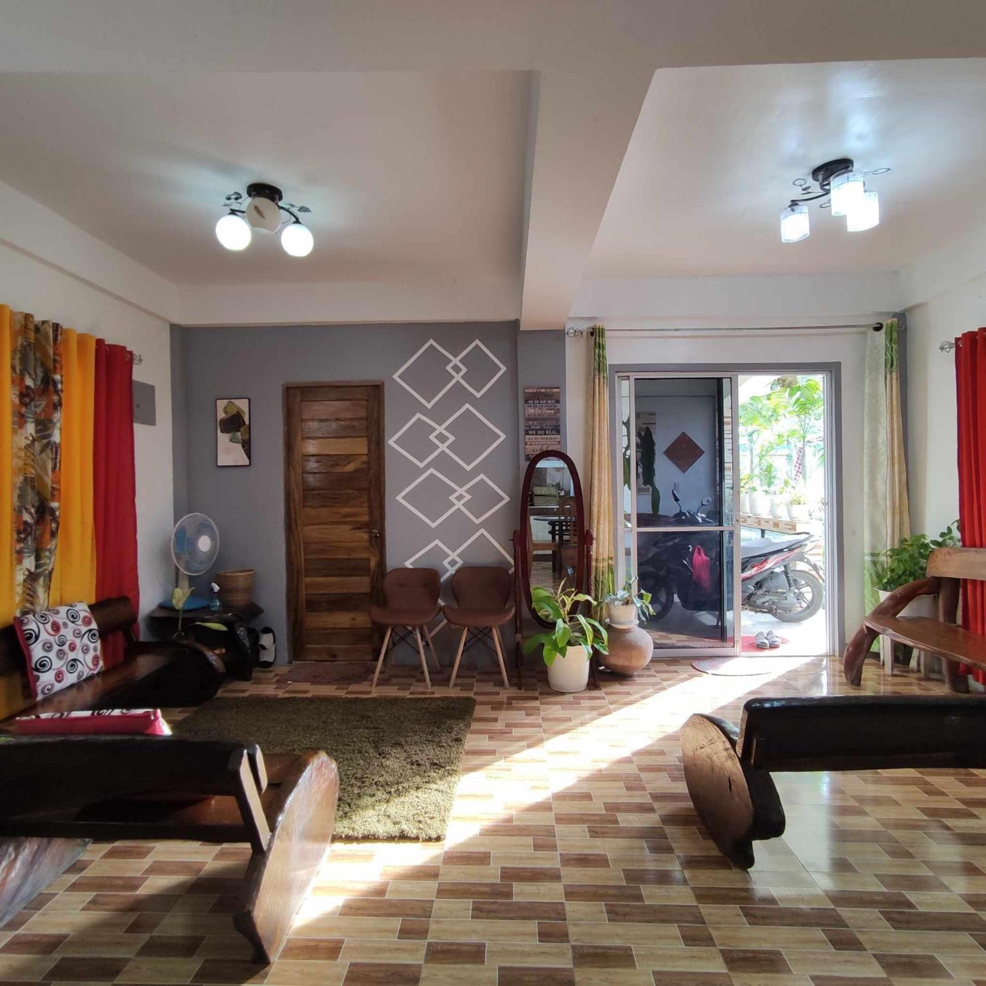 Zia Homestay Burgos  المظهر الخارجي الصورة