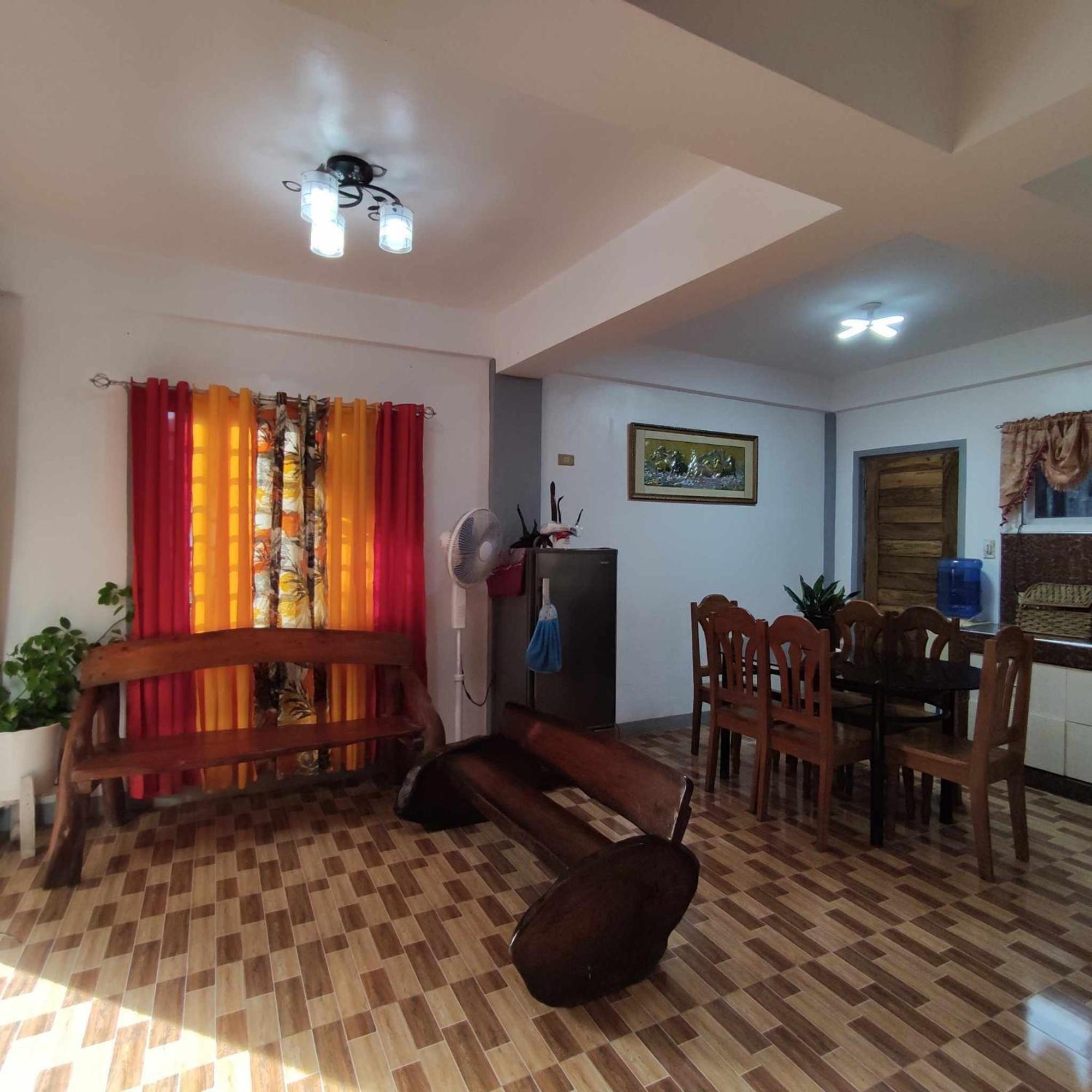 Zia Homestay Burgos  المظهر الخارجي الصورة