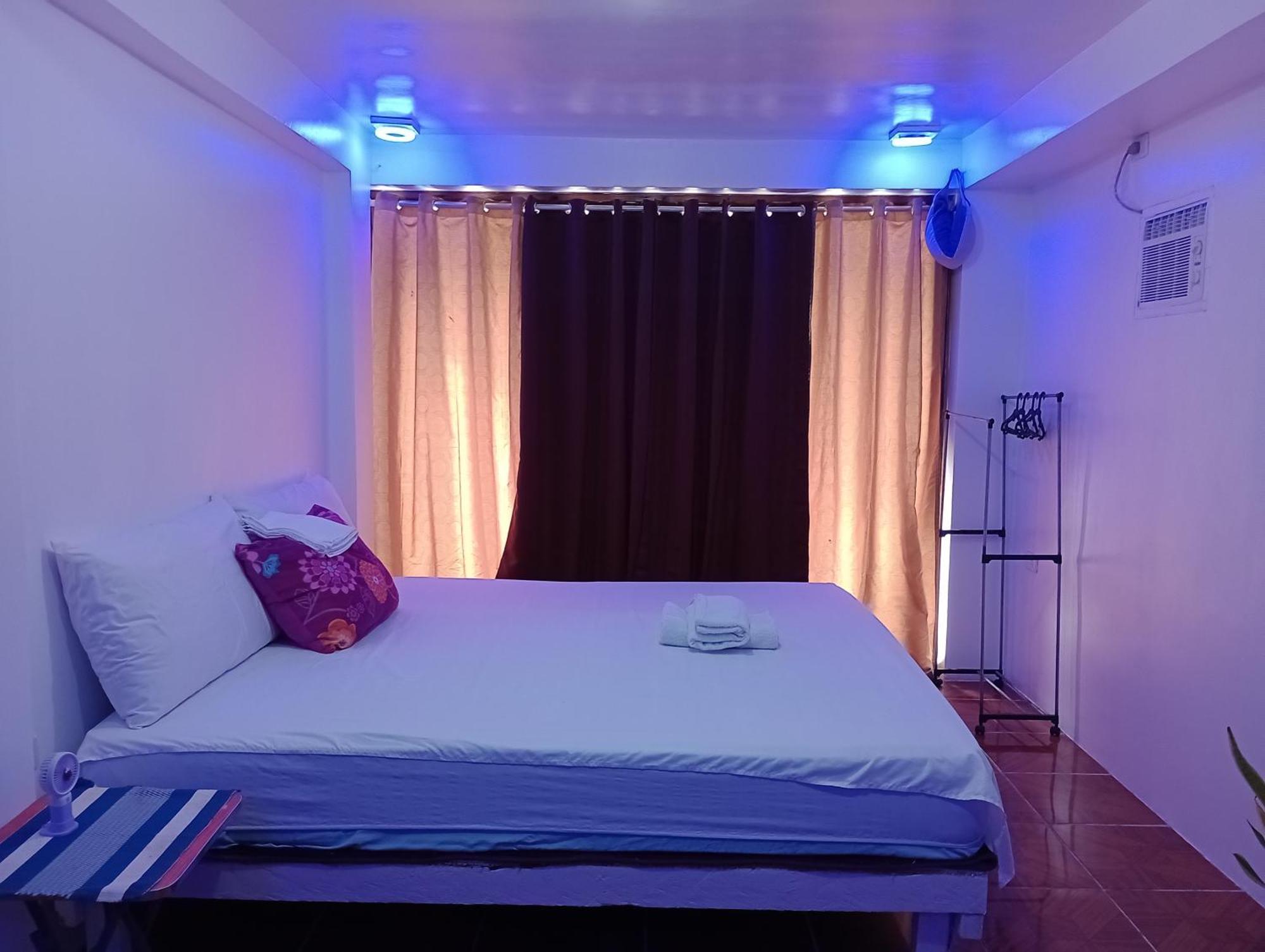 Zia Homestay Burgos  المظهر الخارجي الصورة